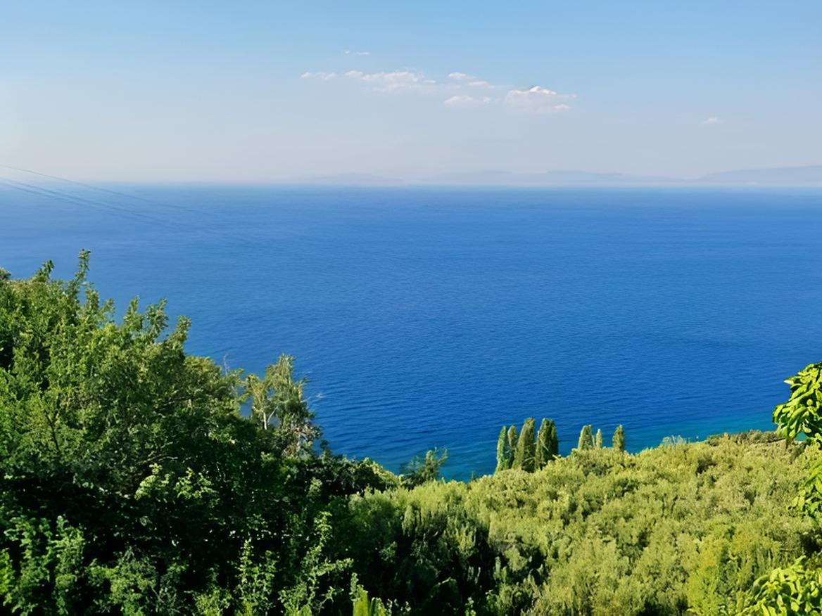 Acheter un terrain constructible Samos - Vue sur la mer à Ampelos